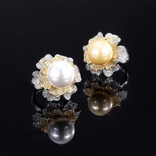 Pearl petal ring