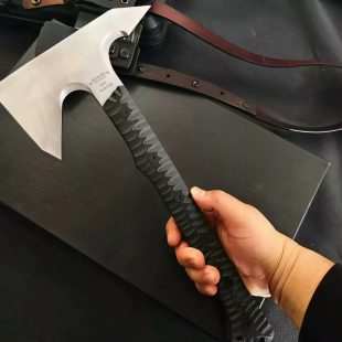M53 Camp War Axe Outdoor Tactical Mountain Axe High Hardness G10 Steel Axe Wilderness Survival Axe